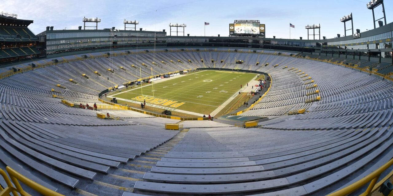 Remembering the Green Bay Packers First NFL Game at Lambeau Field