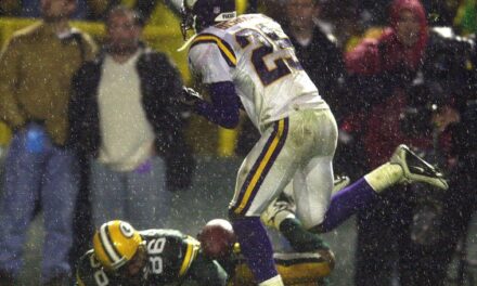 Flashback 2000: He Did What? Antonio Freeman Makes Crazy Overtime TD Leads the Packers Past the Vikings