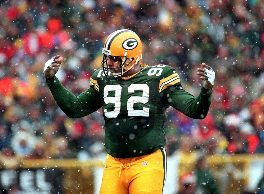 Flashback 1993: Reggie White Comes Up Big to Preserve Packers Win over the Broncos