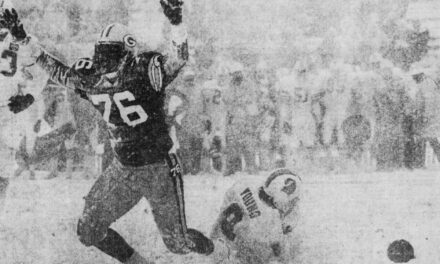 Flashback 1985: Packers Blank Bucs 21-0 in the “Snow Bowl” at Lambeau Field