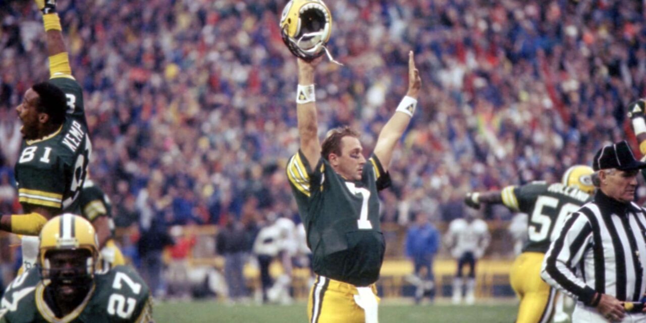 Flashback 1989: The Green Bay Packers Beat the Chicago Bears in the Instant Replay Game