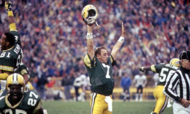 Flashback 1989: The Green Bay Packers Beat the Chicago Bears in the Instant Replay Game