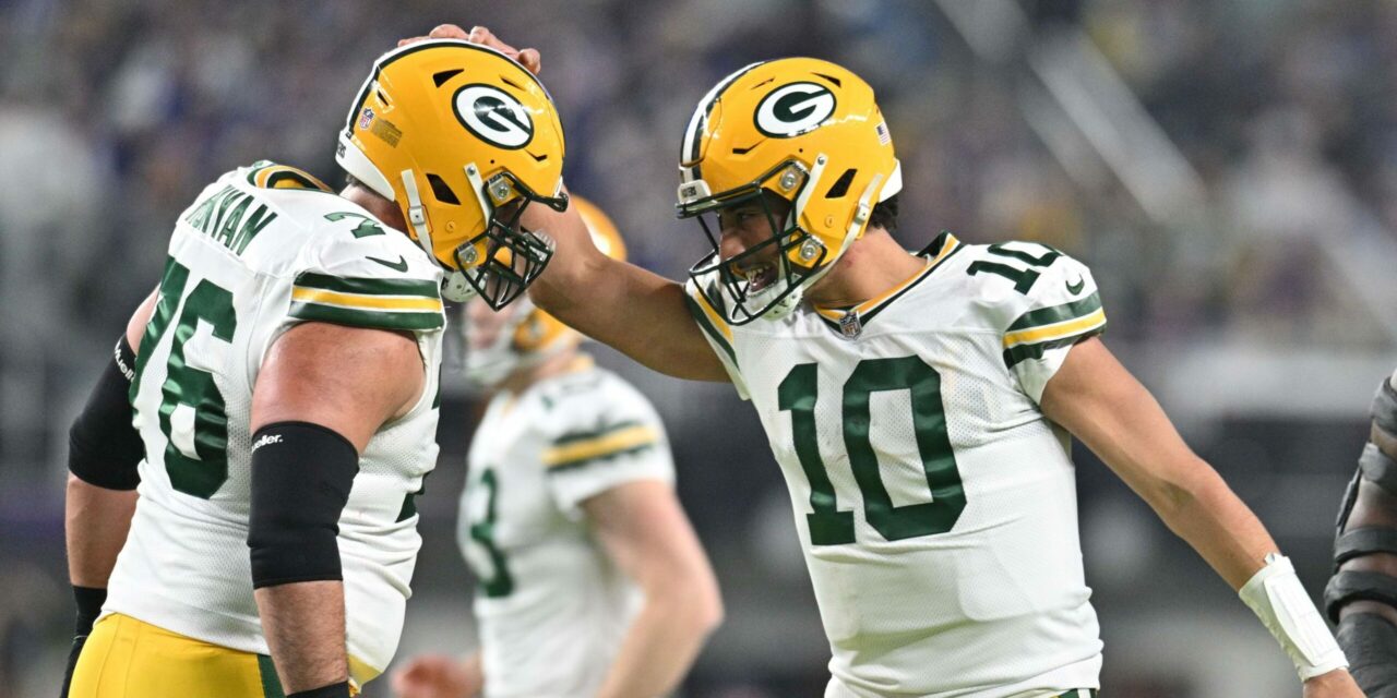 Ten Things We Learned from the Packers 33-10 Win Over the Vikings in Week 17