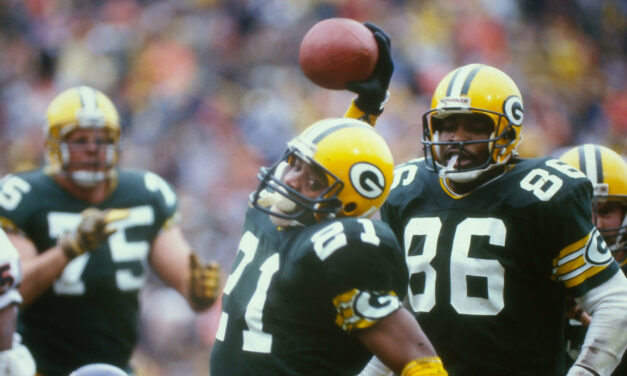 Flashback 1988: Packers Crush Patriots 45-3 in a Game of Firsts for Don Majkowski and Lindy Infante